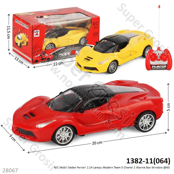 R/C Mobil Sedan Ferrari 1:24 Lampu Modern Team 20 cm 5 Channel 2 Warna Box Window @60
